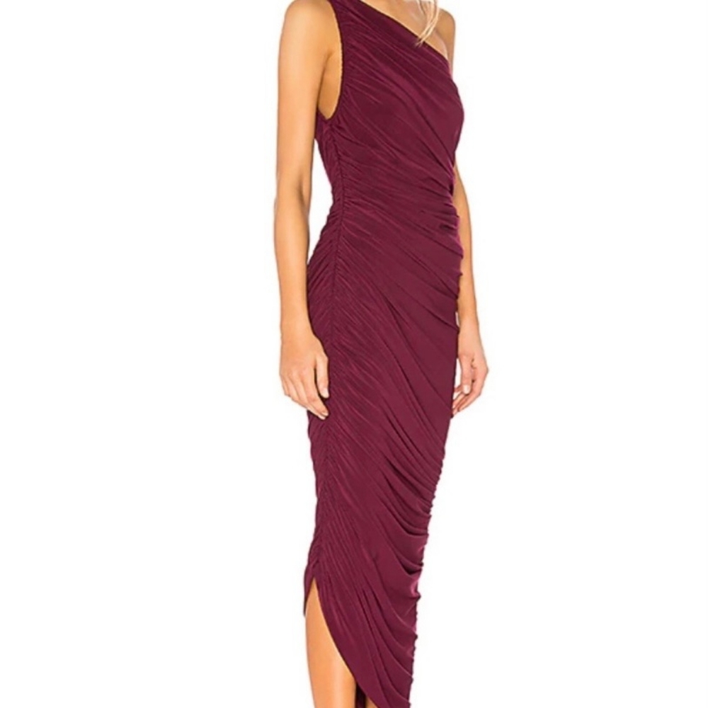 Norma Kamali Diana Gown in Plum